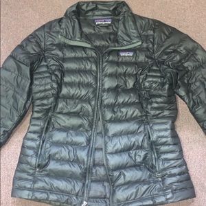 Patagonia black puffer jacket